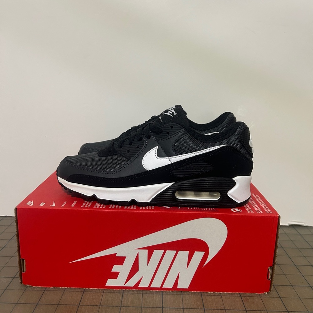 Nike Air Max 90 ‘Black White’